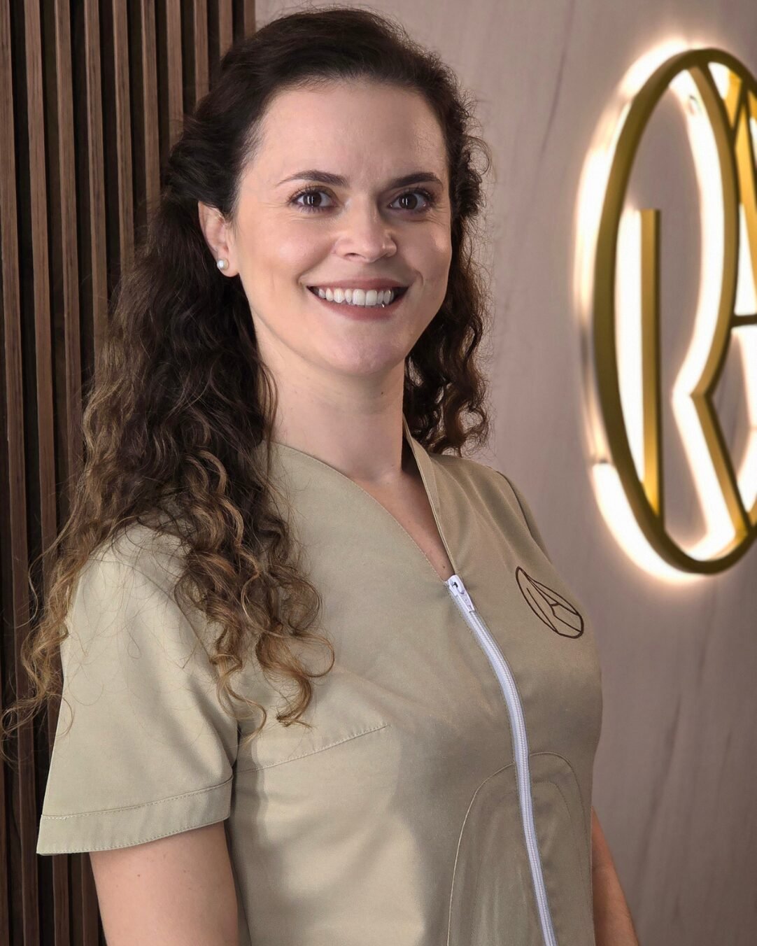 Dra Tânia